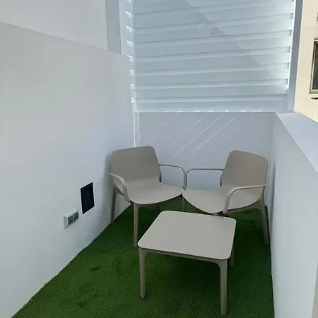 Moderno Costa 49 2-d Appartement